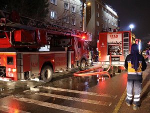 Ataşehir'de yangın: 1 ölü