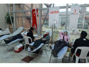 BTSO üyeleri Kızılay’a kan bağışladı