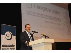 Vali Türker 4’üncü Gençlik Buluşmasına Katıldı