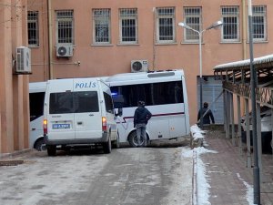 Malatya'daki FETÖ/PDY operasyonunda 9 kişi tutuklandı