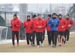 Eskişehirspor Lige Verilen Arayı Antrenman Yaparak Değerlendirdi