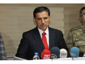 Suriye’deki Türkmenlerin Türkiye’ye Girişleri Devam Ediyor