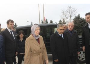 Bakan Ramazanoğlu: "Silopi’de 100 Kişilik Bir Ekibimiz Sahada Çalışıyor"