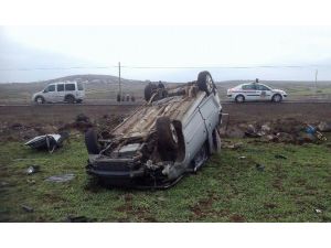 Siverek’te Trafik Kazası: 3 Ölü, 8 Yaralı