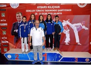 Bağcılarlı Karateci Gençler Türkiye Şampiyonu Oldu