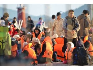 Ayvalık’ta 127 Göçmenin Umut Yolculuğu Başlamadan Sona Erdi
