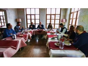 Uçhisar “Kadıneli Restaurant” Hizmete Girdi