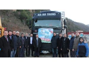 AK Parti Trabzon Teşkilatının Bayırbucak Türkmenleri İçin Topladığı Yardımlar Yola Çıktı