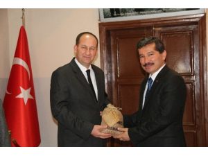İzmir Orman Bölge Müdürü’nden Kaymakam Kantay’a Ziyaret