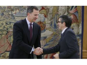 İspanya Kralı, hükümeti kurma görevini sosyalist lider Sanchez'e verdi