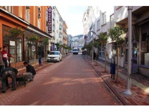 Amasra’da Tahir Hoca Caddesi Yenileniyor