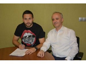 Torku Konyaspor, Vukovic’in Sözleşmesini 3,5 Yıl Daha Uzattı