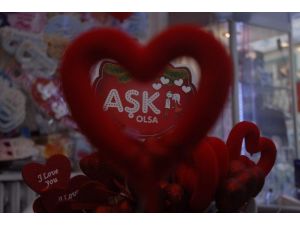 Aşk-ı Şehir’de Sevgililer Günü Hazırlıkları Başladı