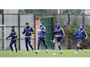 Ligde yara alan Fenerbahçe, kupa maçı hazırlıklarına başladı