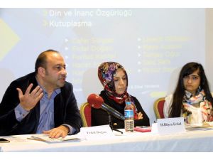 Akademisyen ve gazeteciler: Türkiye kendisiyle yüzleşmeli