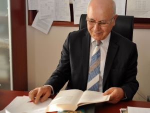 Elginkan Vakfı’ndan Prof. Dr. Ali Berat Alptekin’e Ödül