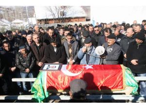 Adana’daki kazada hayatını kaybeden Savcı Kaya Yozgat’ta defnedildi