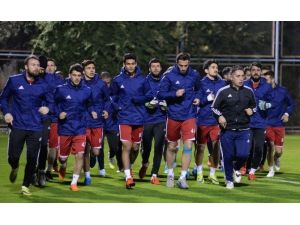 Mersin İdmanyurdu, Galatasaray Maçı Hazırlıklarına Başladı