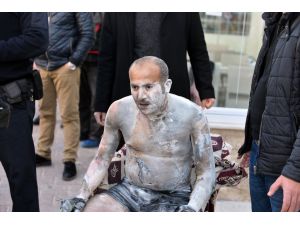 İşsizlikten dolayı kendini yakan adam öldü