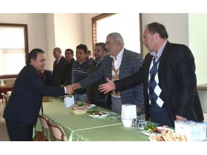 Başkan Uludağ, her hafta mahalleli ile kahvaltı yapıyor