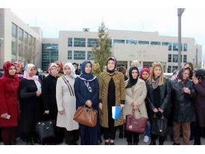 AK Parti’li Kadınlar CHP Genel Başkanı Kılıçdaroğlu Hakkında Suç Duyurusunda Bulundu