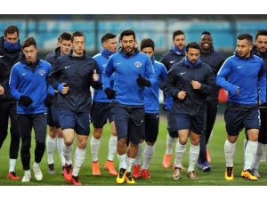 Kasımpaşa, Fenerbahçe Maçı Hazırlıklarını Sürdürdü
