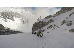 Bursalı Dağcılar Alp’lere Tırmanacak