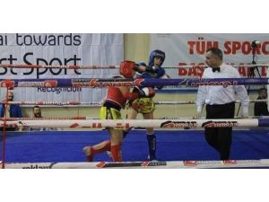 Van’ın Muaytahai Sporcuları Türkiye Şampiyonasında Göğüs Kabarttılar