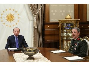 Cumhurbaşkanı Erdoğan, Genelkurmay Başkanı Orgeneral Akar’ı Kabul Etti