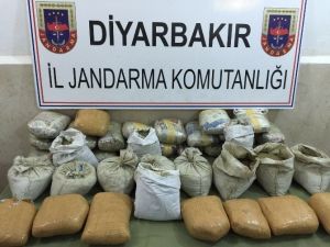 Diyarbakır’da 50 Kilo Esrar Ele Geçirildi