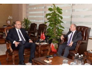 Başbakan Yardımcısı Akdoğan’dan Vali Çakacak’a Ziyaret
