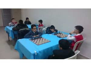Beyşehir’de Satranç Turnuvası Heyecanı