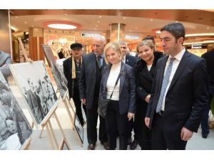 AVM’de Atatürk Sergisi Açıldı