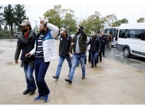 Antalya’daki PKK Operasyonunda 17 Kişi Tutuklandı