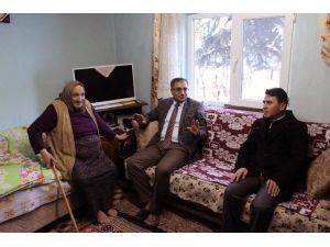 Kelkit Kaymakamı Yavuz’dan Yaşlılara Ziyaret