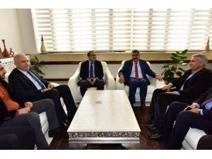 Milletvekili Özhan, Başkan Gürkan’ı Ziyaret Etti