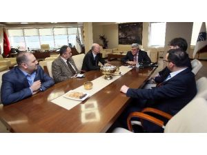 Başkan Karaosmanoğlu, “Odalar Demokrasinin Beşiğidir”