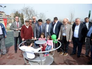 Yunuseli’de 3 park hizmete açıldı