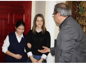 Görme Engelli Akduman’dan Başkan Karaçoban’a Teşekkür
