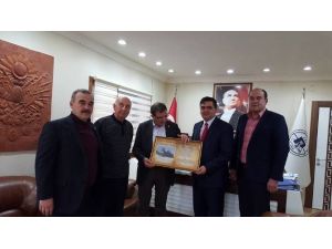 AK Parti Yerel Yönetimler Başkan Yardımcısı Şeker’den Başkan Yalçın’a Ziyaret