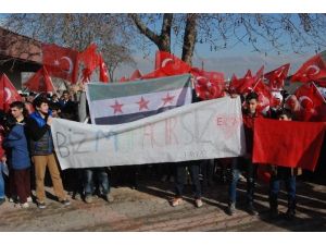 Bayırbucak Türkmenlerine 7 Tır Yardım Gönderildi