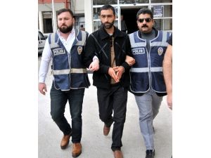 Mersin’deki Cinayet Zanlısı İzmir’de Yakalandı