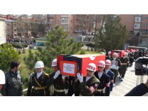 Ankara şehitleri son yolculuğuna uğurlanıyor