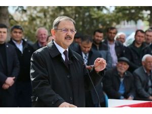 AK Parti Genel Başkan Yardımcısı Mehmet Özhaseki: