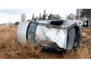 Bor'da takla atan aracın kadın sürücüsü yaralandı