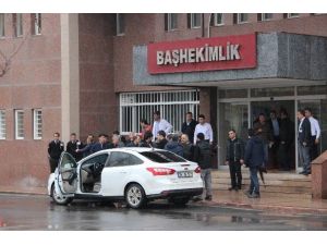 Diyarbakır’da Başhekime Silahlı Saldırı: 4 Yaralı