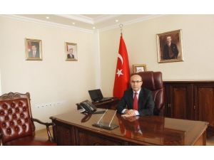 Vali Demirtaş, Çift Kol Nakli Yapılan Mustafa Sağır’ı Telefonla Aradı