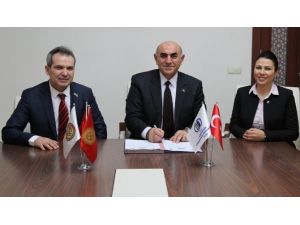Kırgızistan-türkiye Manas Üniversitesi İle ESOGÜ Arasında İşbirliği Protokolü