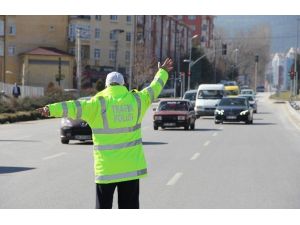 Kastamonu’da 15 Sürücüye 7 Bin TL Trafik Cezası Kesildi