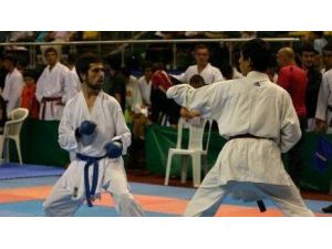 Milli Karateci Mehmet Burnaz Son Yolculuğuna Uğurlandı